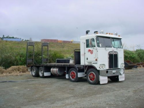 Kenworth Transporter Deck.JPG